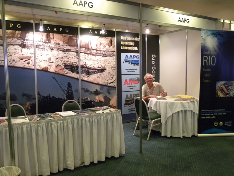 AAPG President-elect Dave Rensink takes his turn in the AAPG booth at the successful Simposio Bolivariano Petroleum Exploration event in Cartagena, Colombia.