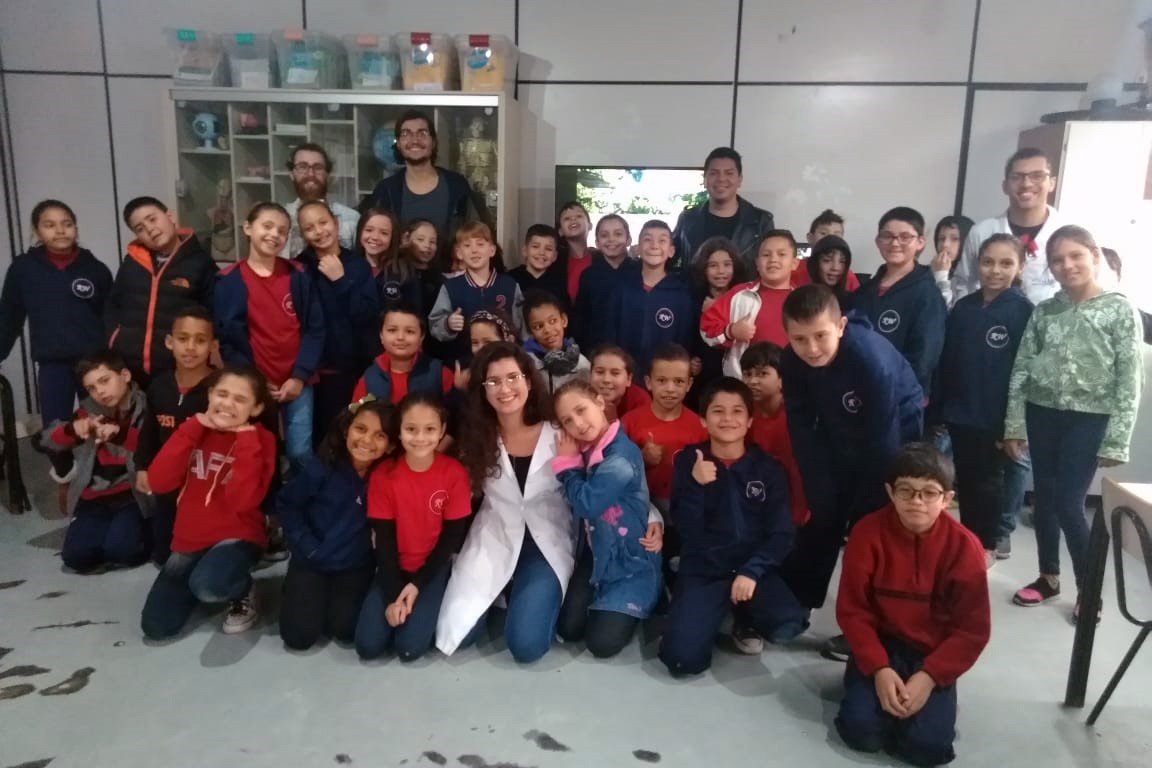 Earth Science Week at Santa Ana Mestra school - Curitiba, Brazil